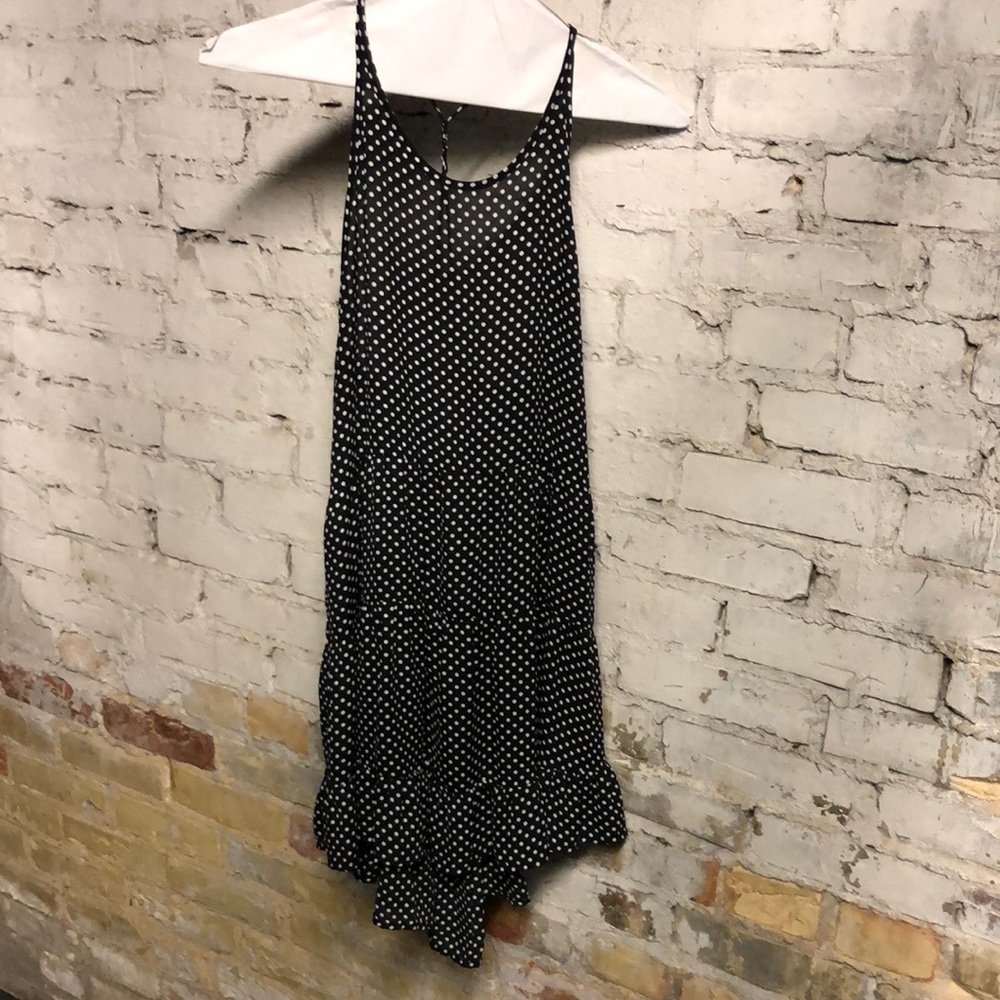 En Créme Black & White Polka Dot Mini Dress/Cover Up. Size M. Great Condition.